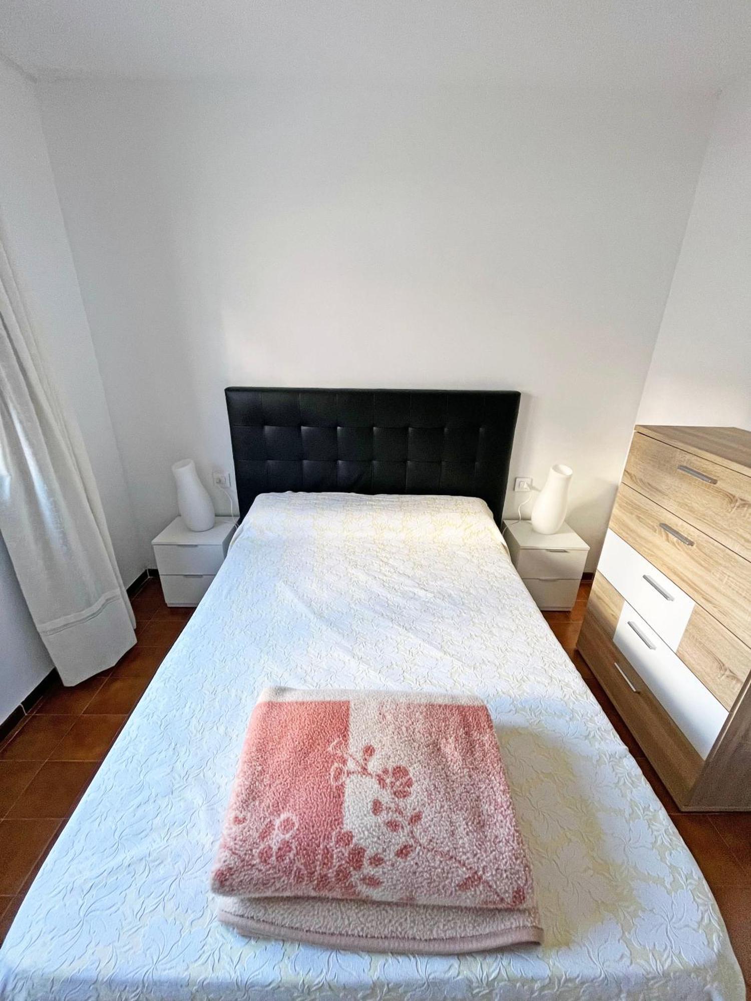 Apartamento En La Escala Con Piscina Y Parking L' Escala Екстериор снимка